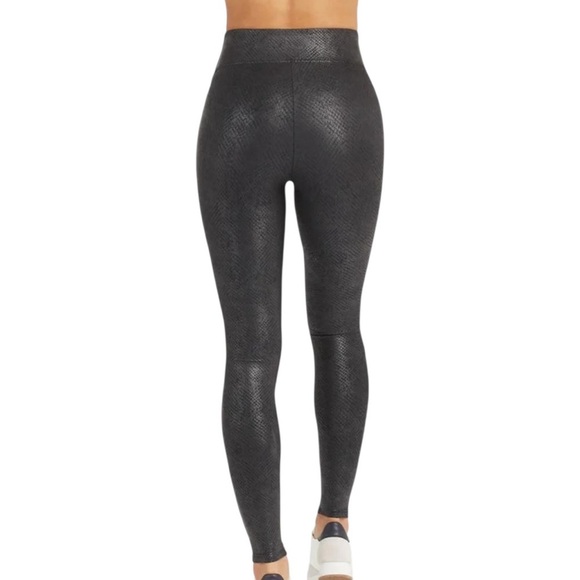 Spanx Faux Leather Matte Snake Leggings Small High Waist Compression - Picture 3 of 16